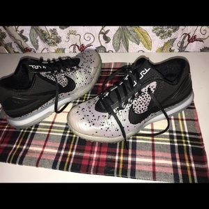 Men’s Nike sneakers